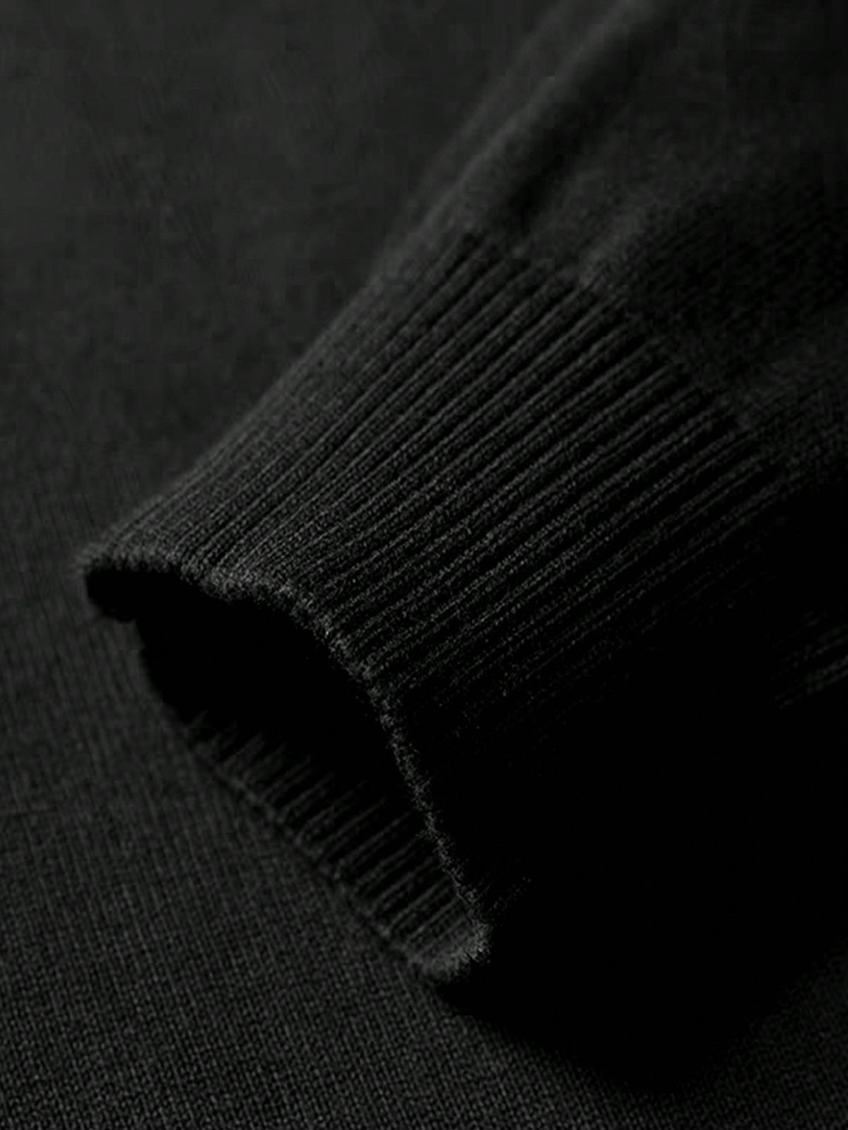 Men's Half-Zip Knitted Jumper with Stand Collar in Black