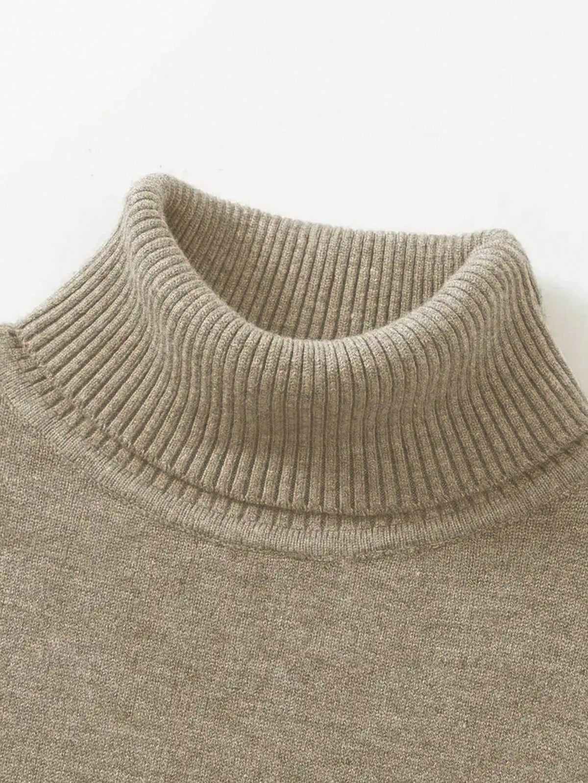 Men's Rib-Knit Roll Neck Jumper in Camel