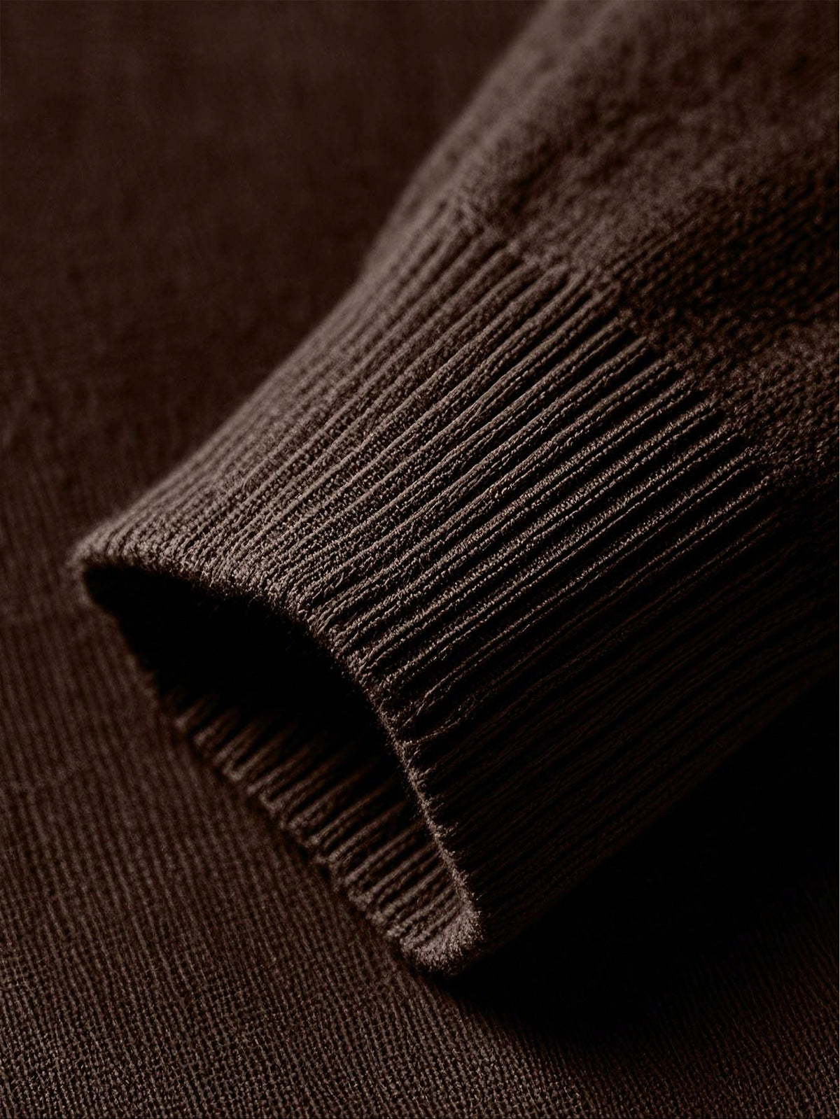 Men's Half-Zip Knitted Jumper with Stand Collar in Brown