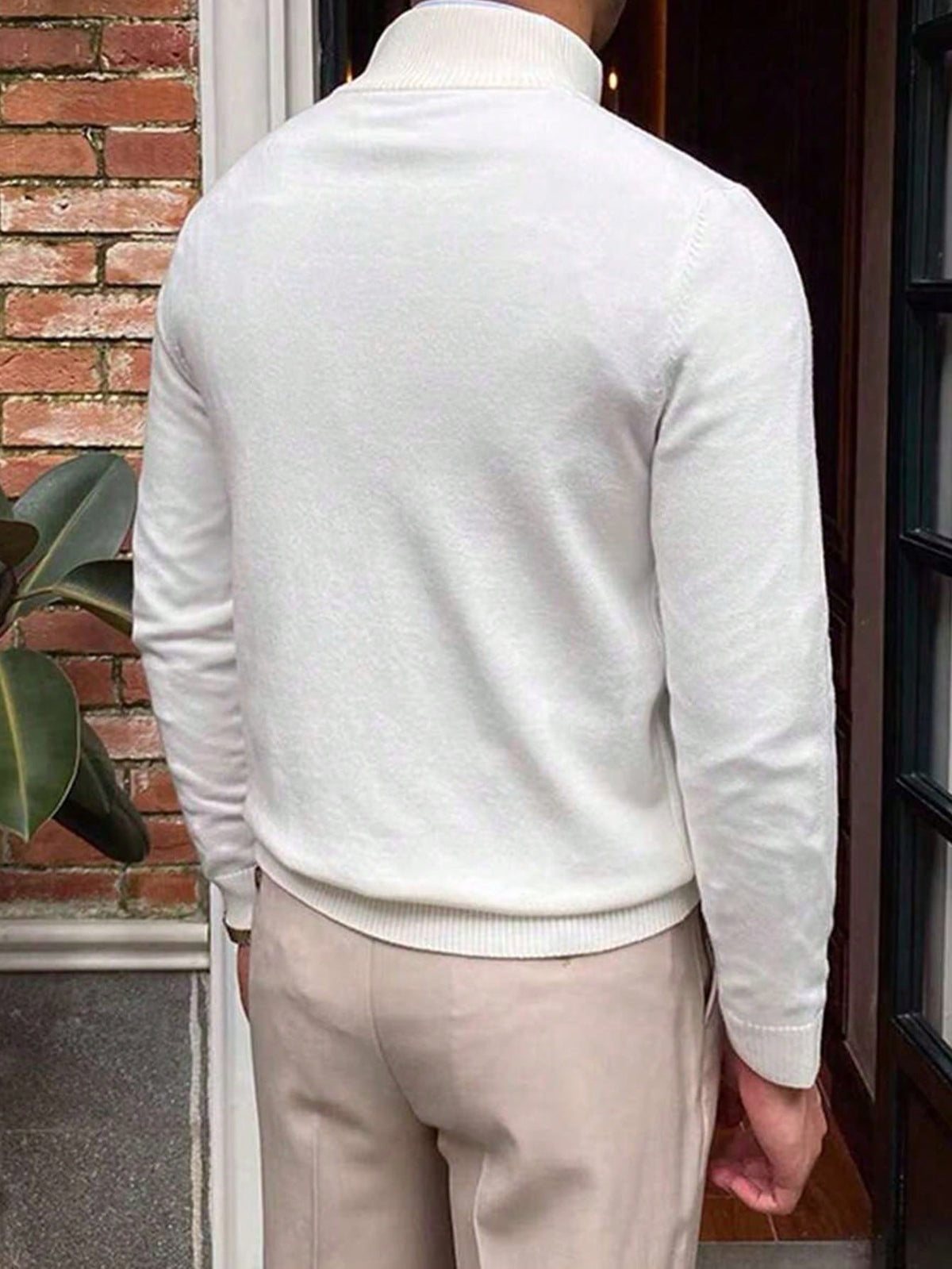 Men's Half-Zip Knitted Jumper with Stand Collar in White