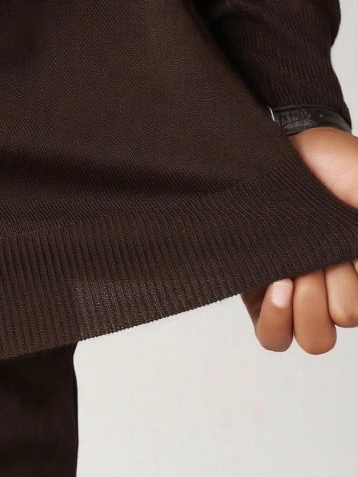 Men's Rib-Knit Roll Neck Jumper in Brown