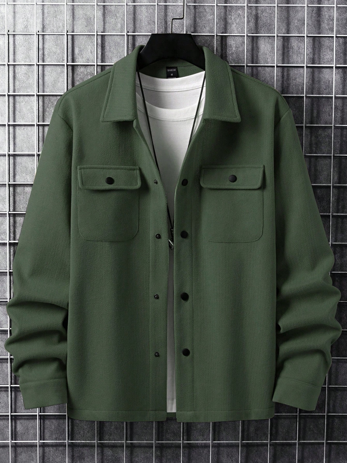 Men's Button-Front Overshirt Jacket with Flap Chest Pockets in Army Green