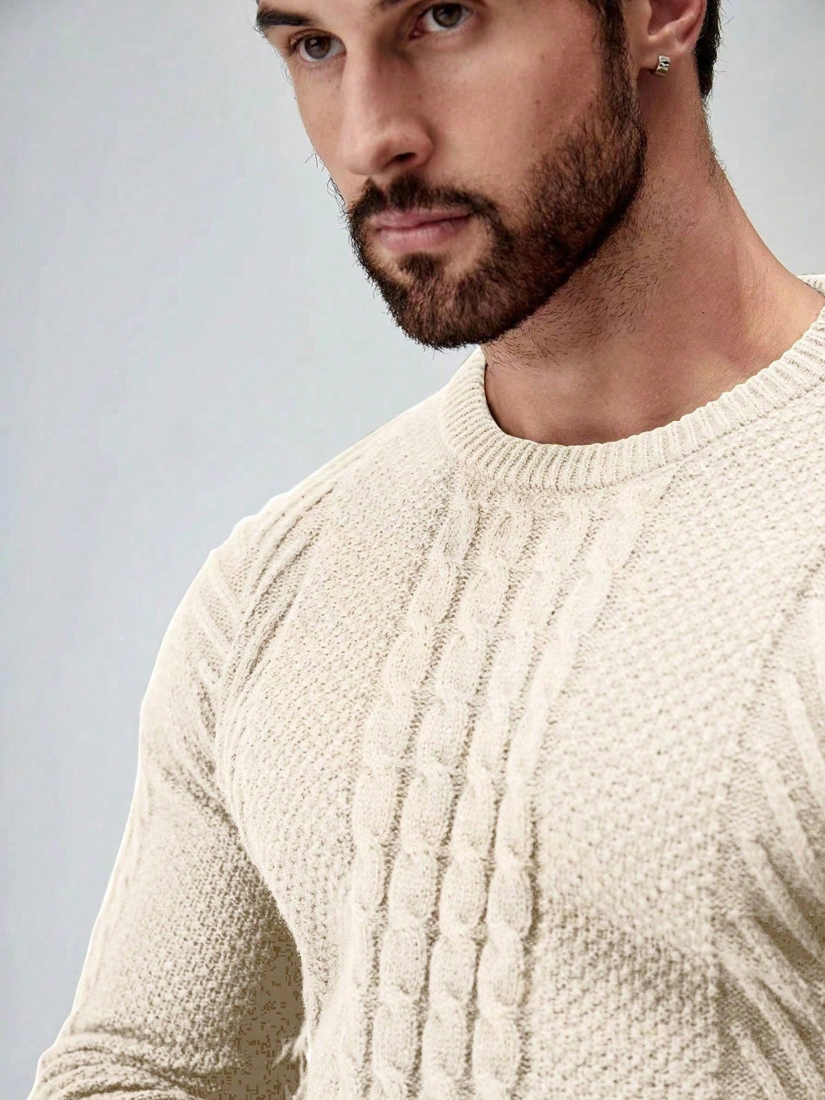 Men's Cable-Knit Crew Neck Jumper in Cream